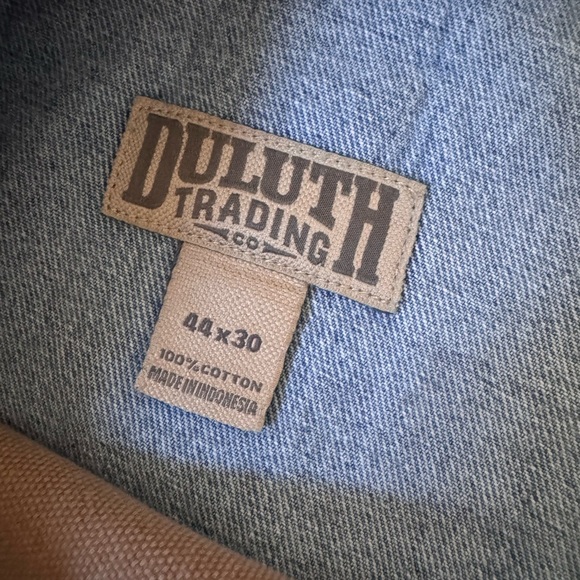 Duluth Trading Jeans Relaxed Men Size 44x30 EUC - Picture 5 of 5